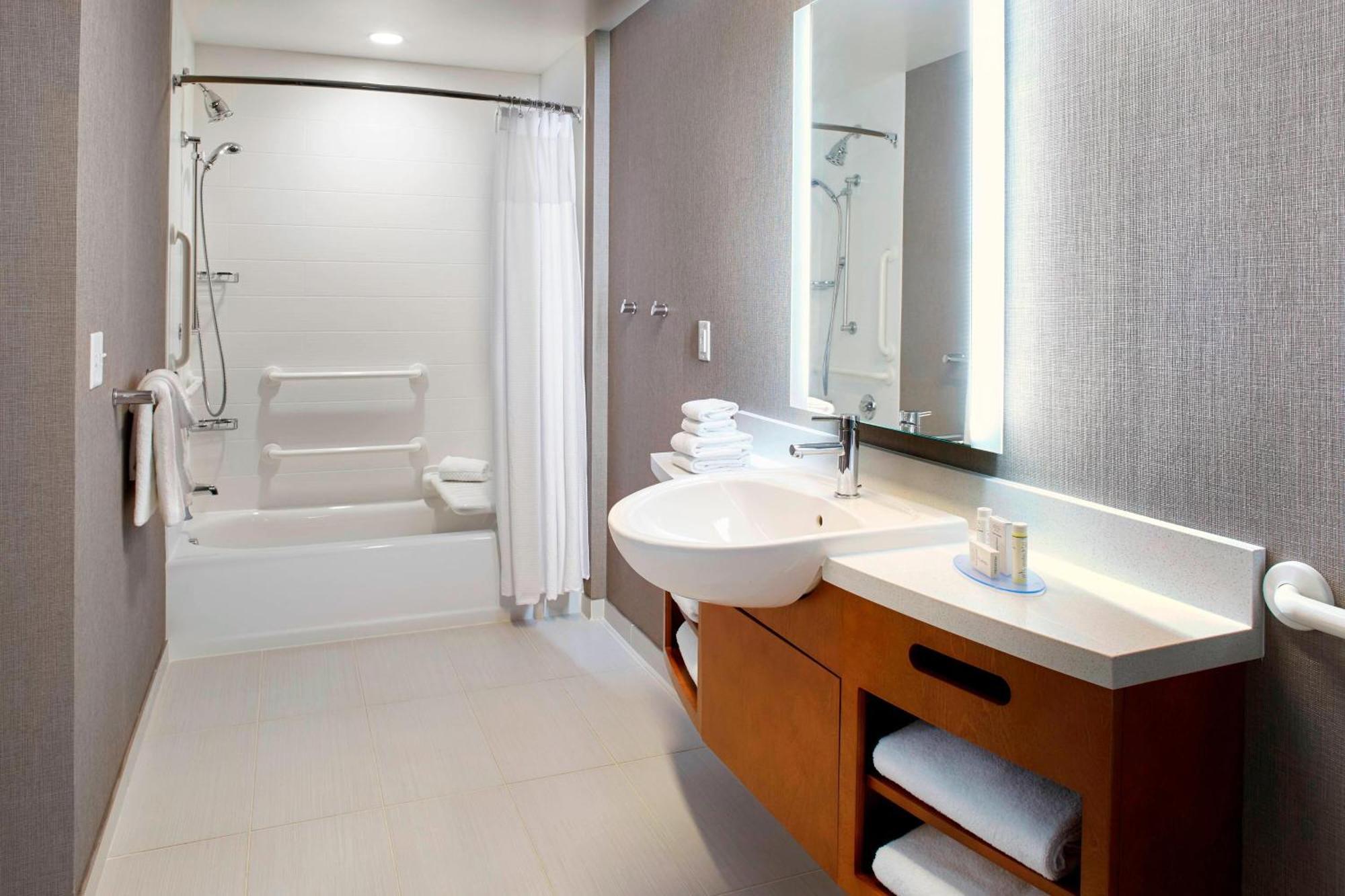 Springhill Suites By Marriott Dayton Beaver Creek Exterior foto